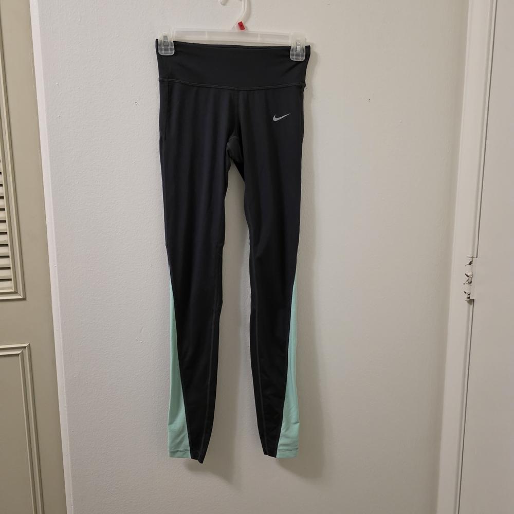 Nike Black and Mint Dri-Fit Leggings
